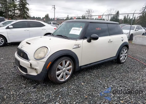 2009 Mini Cooper S z USA, uszkodzony, nr VIN WMWMF73509TW80524